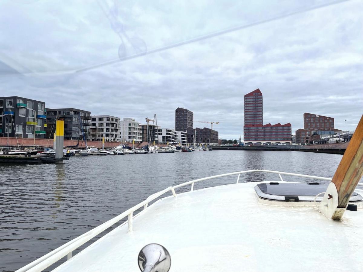 Suesses Motorboot - Bremen Ueberseestadt 외부 사진