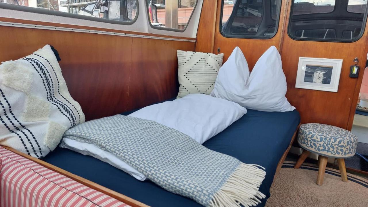Suesses Motorboot - Bremen Ueberseestadt 외부 사진